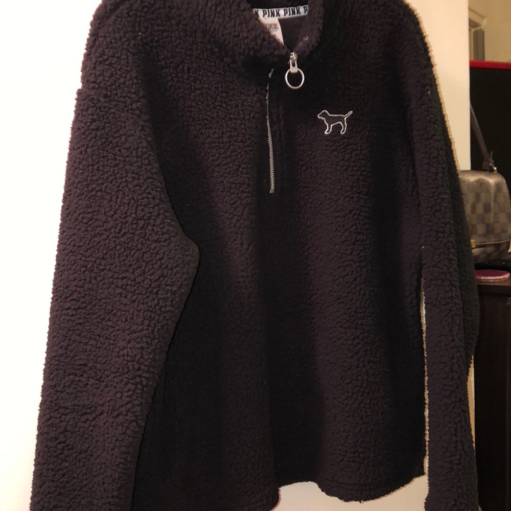 vs pink sherpa